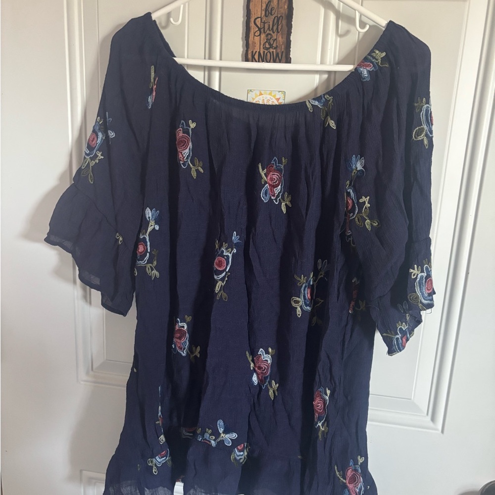 Valerie Stevens Navy Floral Blouse